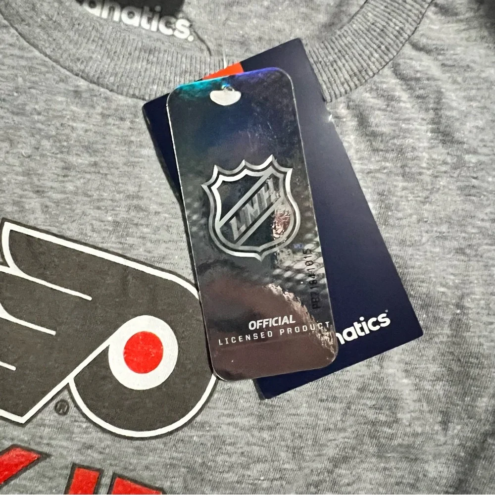 Fanatics Philadelphia Flyers Hockey Tee Number 9 Provorov - Picture 5 of 7